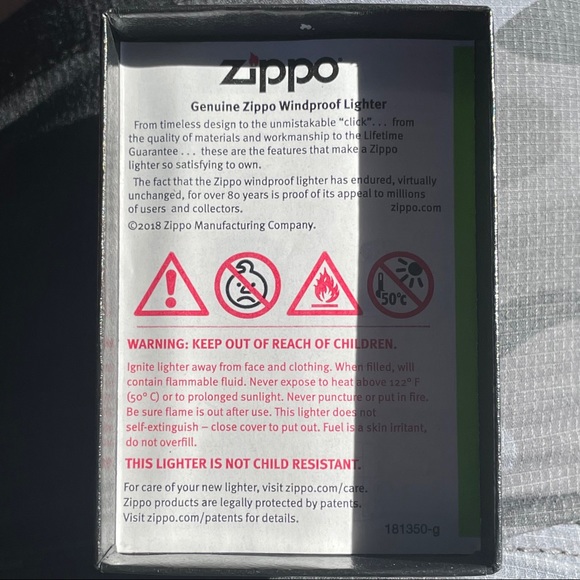 Supreme Swarovski® Zippo® | FW20 | Red | New (DS) - Picture 3 of 6